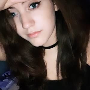 Meet your Posher, Frances